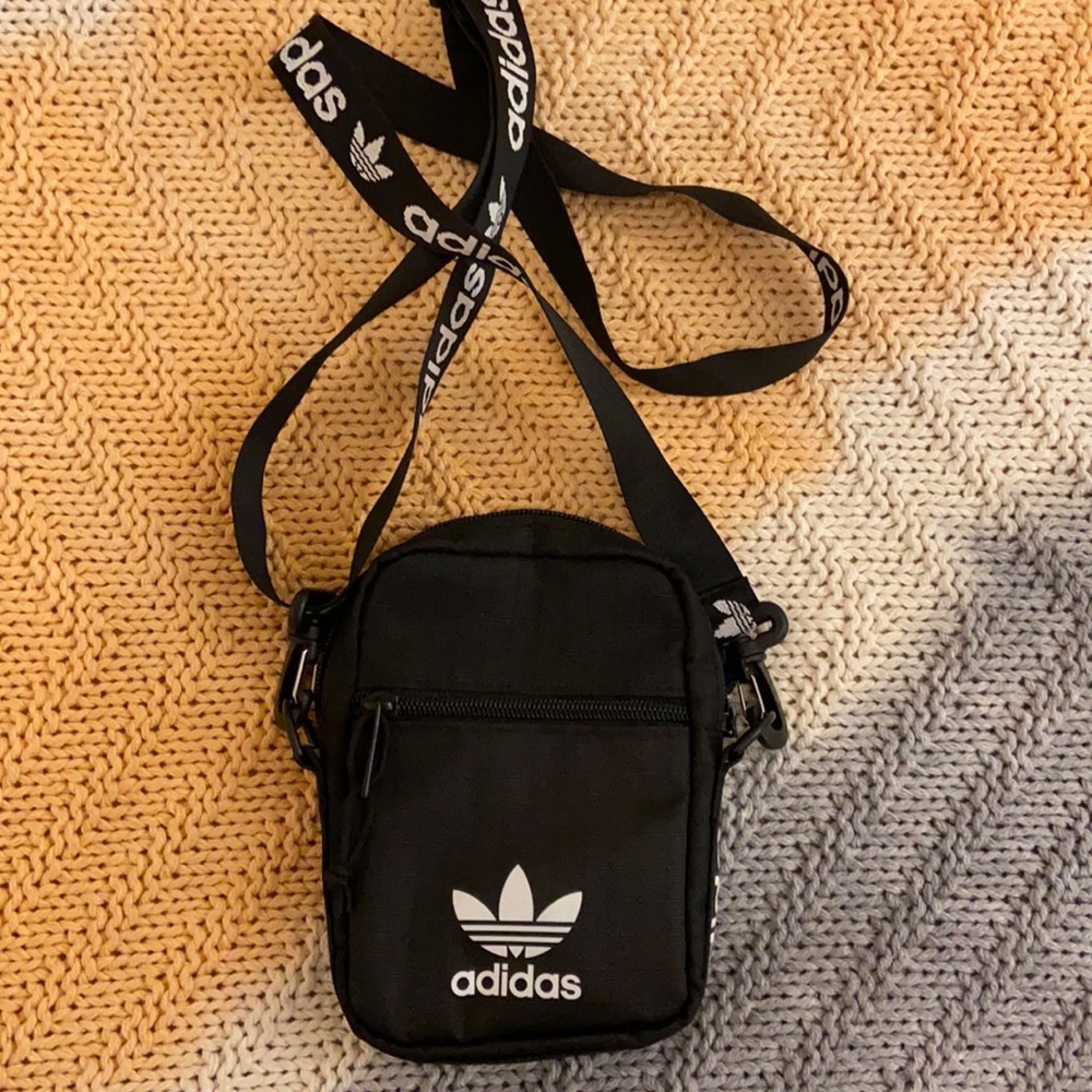 Adidas small pouch purse